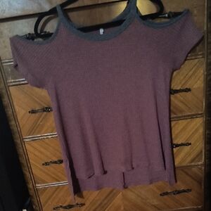 Women's Burgundy Cold-Shoulder Knit Top